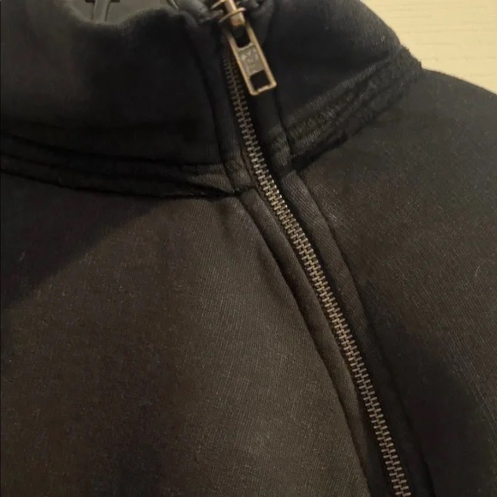 We The Free Black Sweatshirt SZ M - Picture 7 of 9